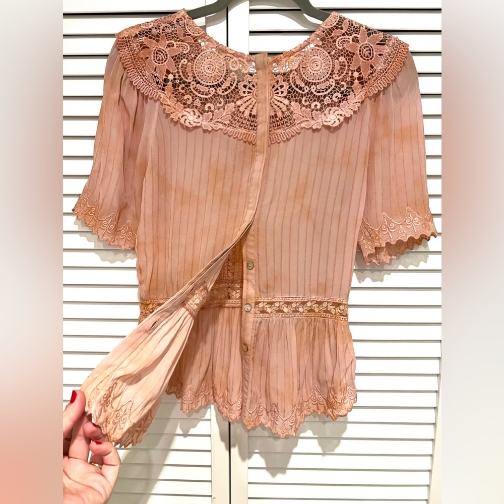 LoveShackFancy Dusty Rose Lace Blouse | Romantic Boho Peplum Top fits 2-4 Small - Picture 2 of 6